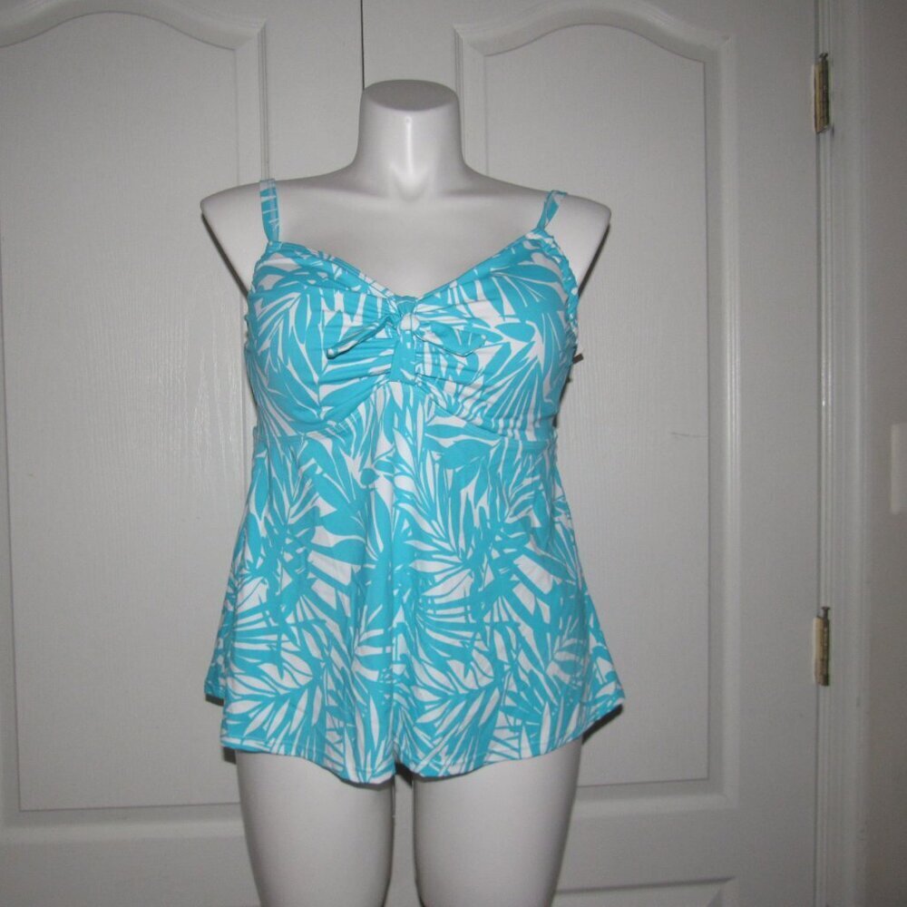 SWIMSUITS FOR ALL White Aqua Floral Print Swim Top Plus Size 18